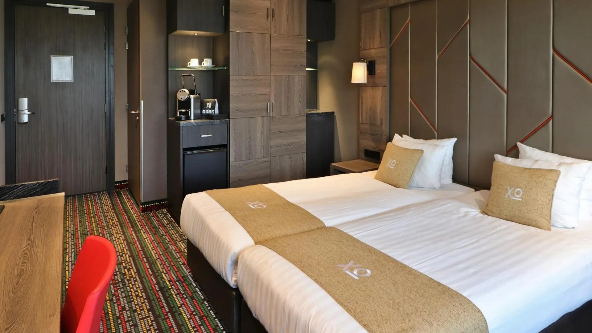 Xo Hotels Couture Amsterdam 4*,