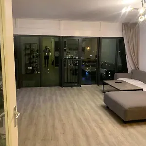 Apartment Stunning View Apt Free Parking 